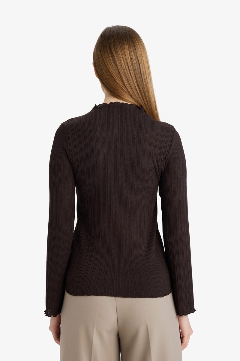 ديفاكتو بلوزة كم طويل مضلع سليم فيت - Image 5